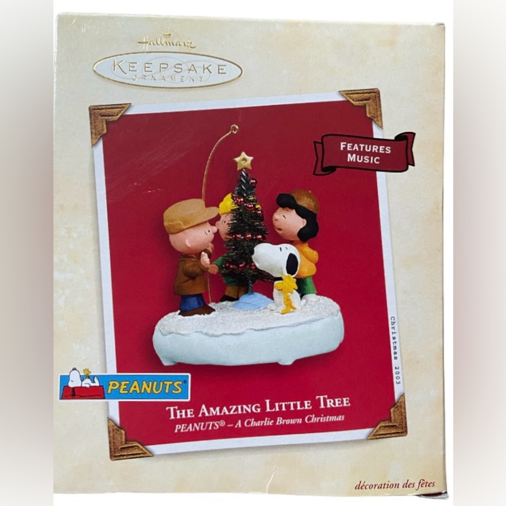PEANUTS Hallmark Keepsake Ornament “The Amazing Little Tree” 2003